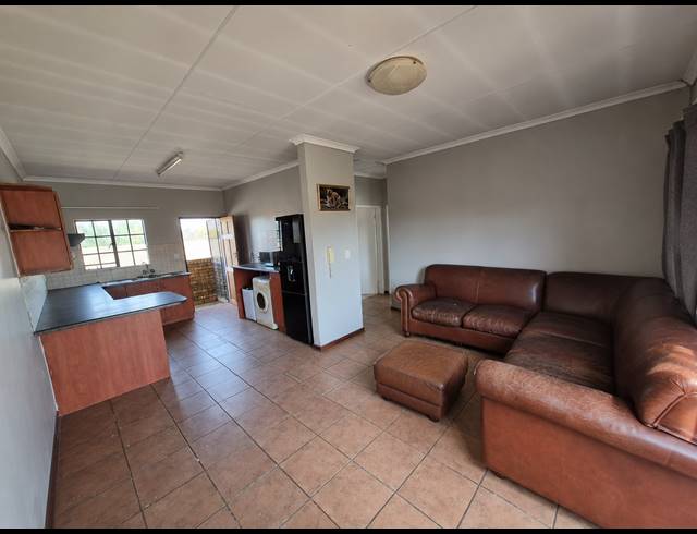 2 BEDROOM TOWNHOUSE FOR SALE IN KOOKRUS